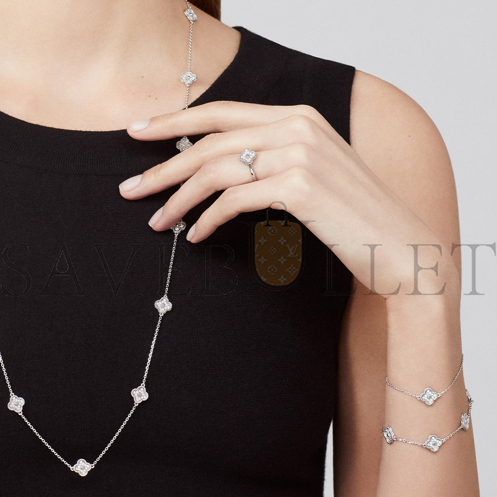 v*n cl*f arpels sweet alhambra bracelet, 1 motif - white gold, Di*m*nd  vcaro85600